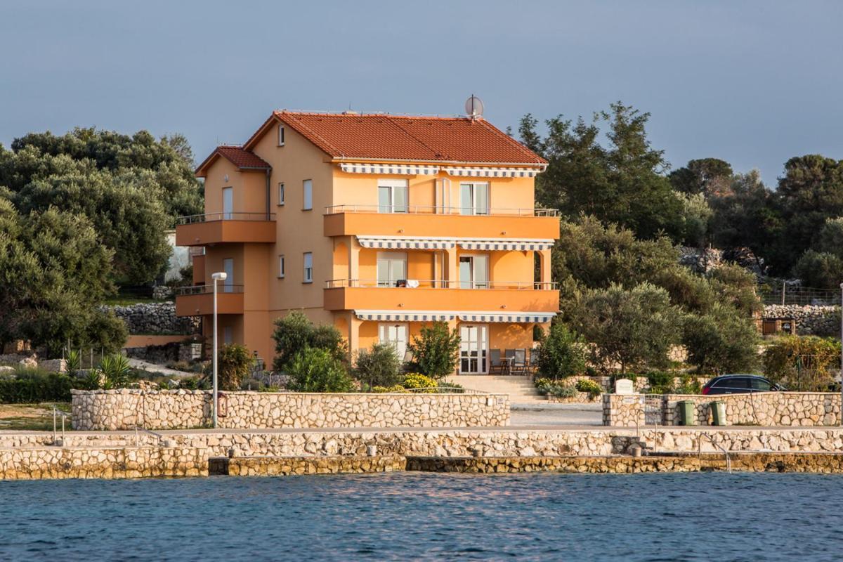 Apartmani Maslina Lun  Exterior photo